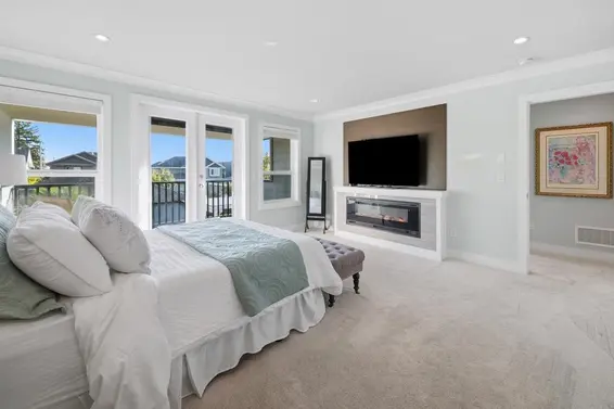 355 East 15th Street, North Vancouver For Sale - image 23