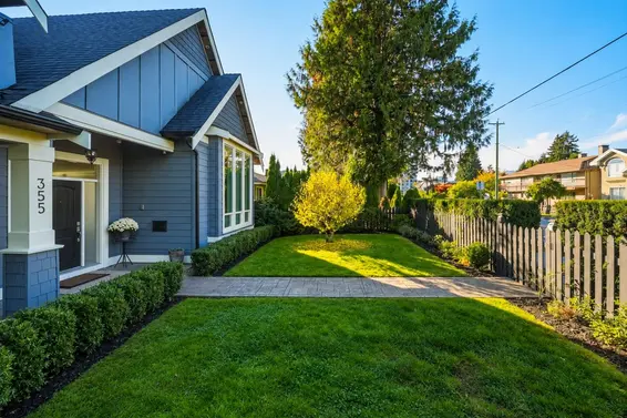 355 East 15th Street, North Vancouver For Sale - image 4