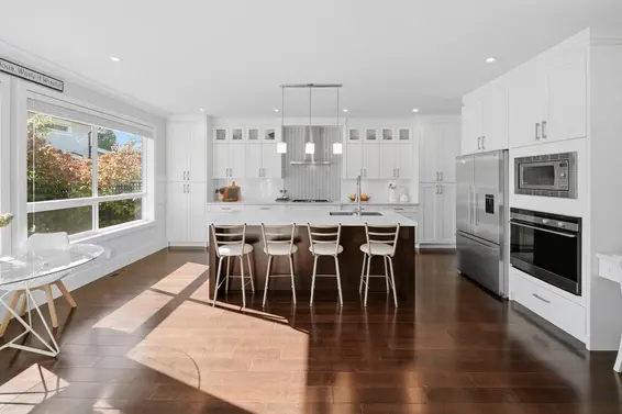 355 East 15th Street, North Vancouver For Sale - image 9