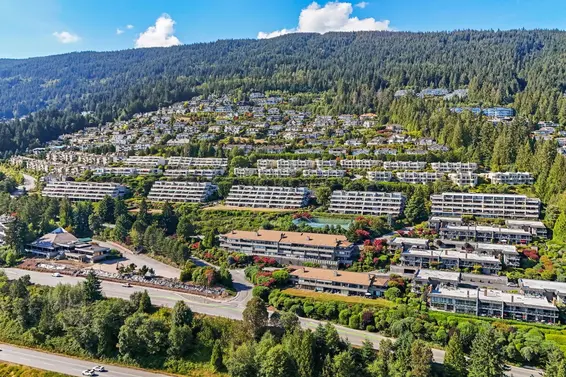 73 2212 Folkestone Way, West Vancouver For Sale - image 35