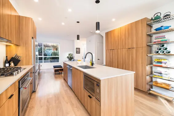 13 533 East 3rd Street, North Vancouver For Sale - image 14