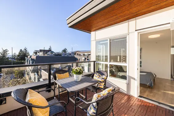 13 533 East 3rd Street, North Vancouver For Sale - image 24