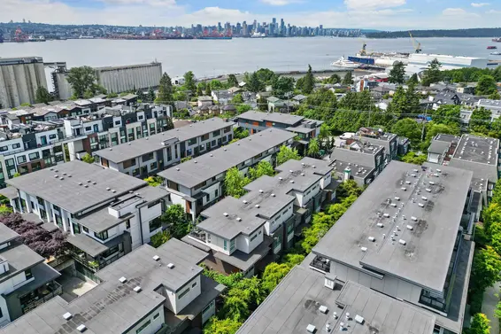 13 533 East 3rd Street, North Vancouver For Sale - image 3