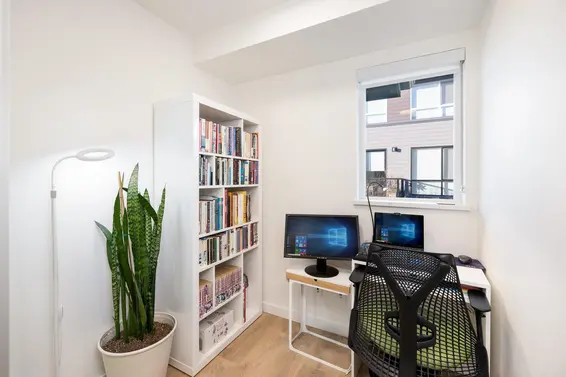 13 533 East 3rd Street, North Vancouver For Sale - image 31