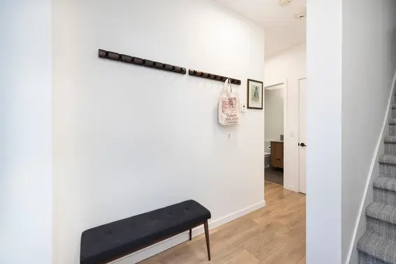 13 533 East 3rd Street, North Vancouver For Sale - image 32