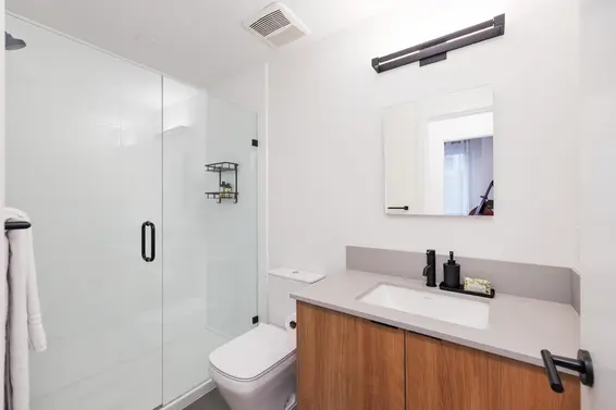 13 533 East 3rd Street, North Vancouver For Sale - image 34