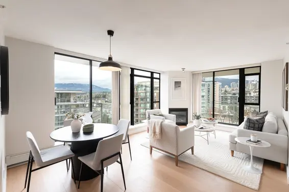 1406 155 West 1st Street, North Vancouver