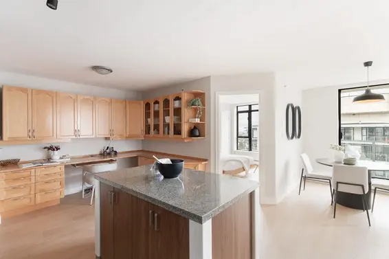 1406 155 West 1st Street, North Vancouver For Sale - image 3