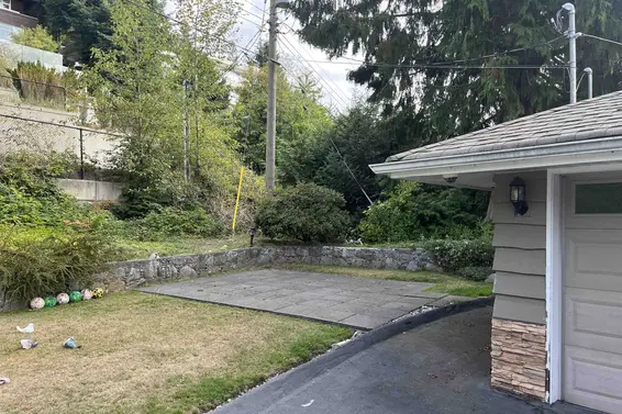 1119 Crestline Road, West Vancouver For Sale - image 24