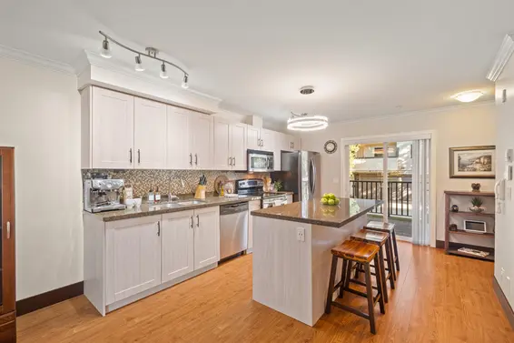 1127 St. Andrews Avenue, North Vancouver For Sale - image 11