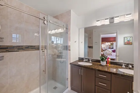 1127 St. Andrews Avenue, North Vancouver For Sale - image 22