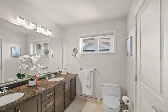 1127 St. Andrews Avenue, North Vancouver For Sale - image 23