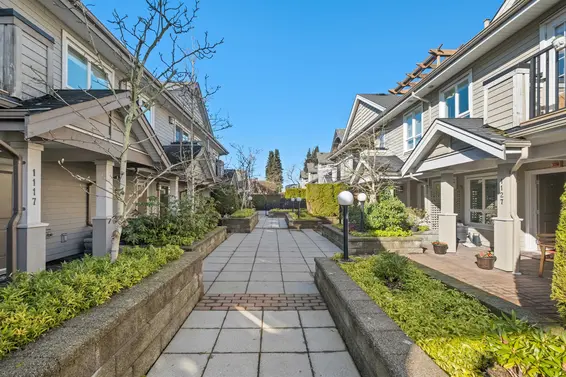 1127 St. Andrews Avenue, North Vancouver For Sale - image 36