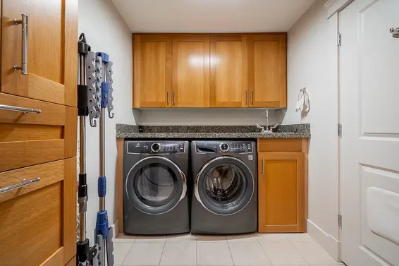 PH1 2210 Chippendale Road, West Vancouver For Sale - image 27