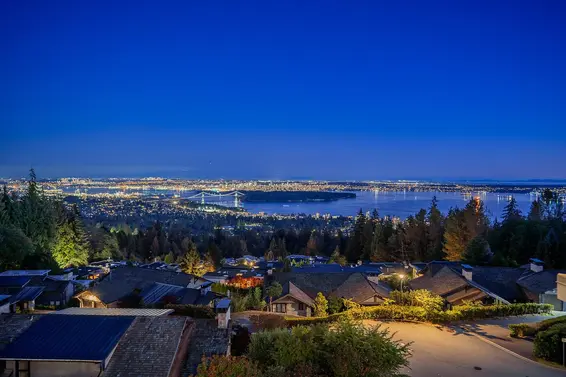 PH1 2210 Chippendale Road, West Vancouver For Sale - image 32