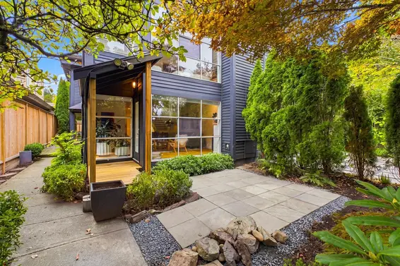 6424 Bruce Street, West Vancouver For Sale - image 1