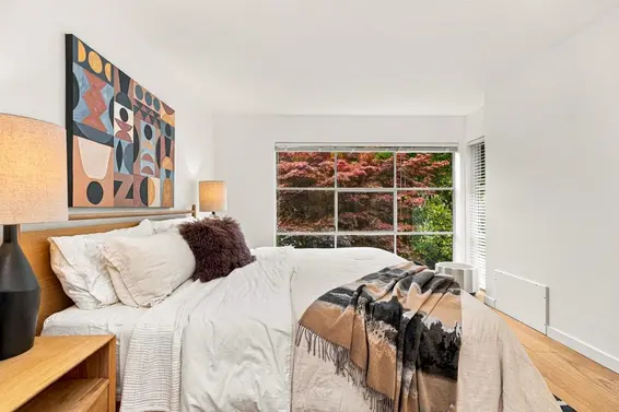 6424 Bruce Street, West Vancouver For Sale - image 20