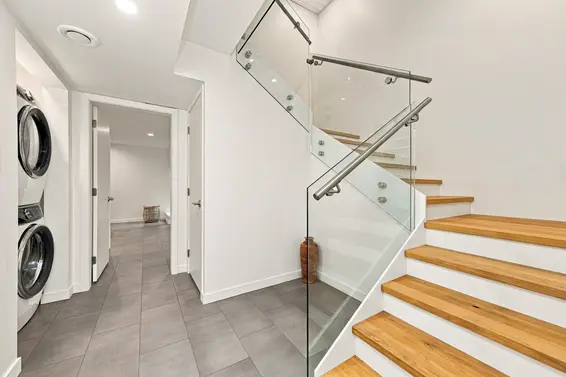 6424 Bruce Street, West Vancouver For Sale - image 33