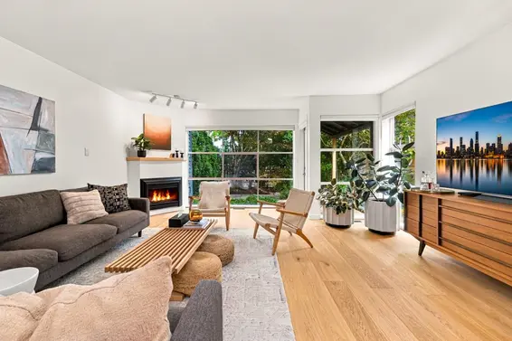 6424 Bruce Street, West Vancouver For Sale - image 5