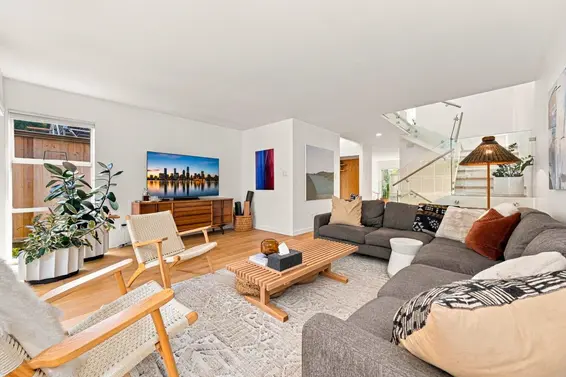 6424 Bruce Street, West Vancouver For Sale - image 7