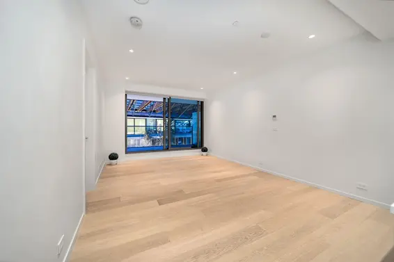 202 1355 Bellevue Avenue, West Vancouver For Sale - image 13