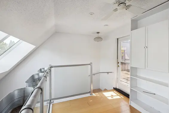 315 251 West 4th Street, North Vancouver For Sale - image 7