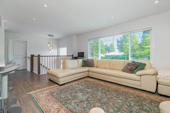 512 West 24th Street, North Vancouver For Sale - image 9