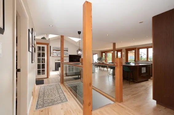 1185 Cloverley Street, North Vancouver For Sale - image 21