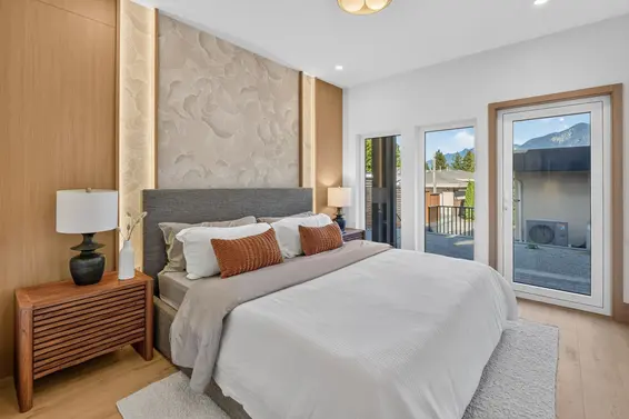 6423 Argyle Avenue, West Vancouver For Sale - image 14
