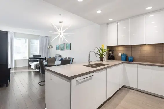 413 255 West 1st Street, North Vancouver For Sale - image 2