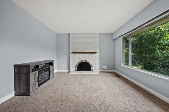 443-445 West Keith Road, North Vancouver For Sale - image 35