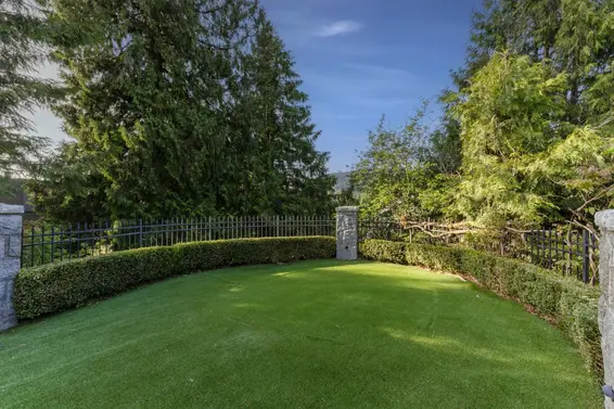 5340 Marine Drive, West Vancouver For Sale - image 32