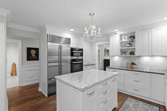5340 Marine Drive, West Vancouver For Sale - image 8