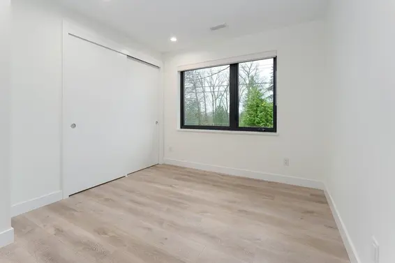 1123 East Keith Road, North Vancouver For Sale - image 9