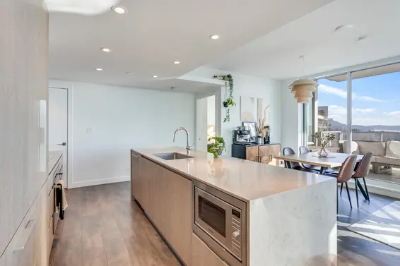 2306 1500 Fern Street, North Vancouver For Sale - image 10