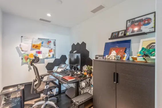 2306 1500 Fern Street, North Vancouver For Sale - image 16