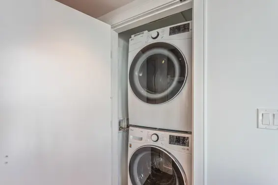 2306 1500 Fern Street, North Vancouver For Sale - image 17