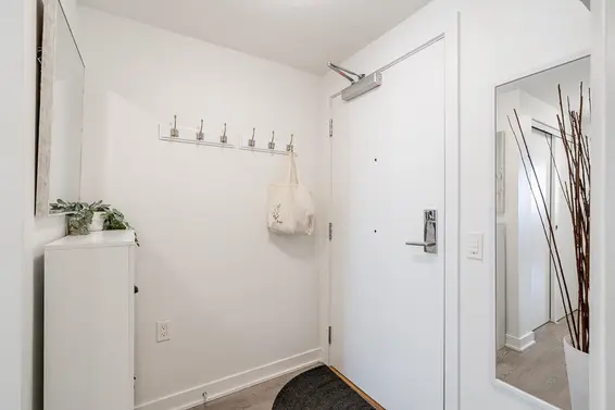 1406 1471 Hunter Street, North Vancouver For Sale - image 2