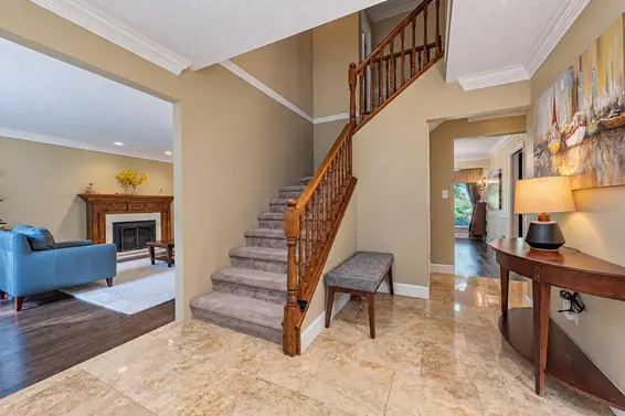 4707 Meadfeild Road, West Vancouver For Sale - image 16