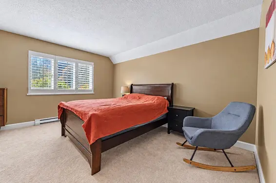 4707 Meadfeild Road, West Vancouver For Sale - image 22