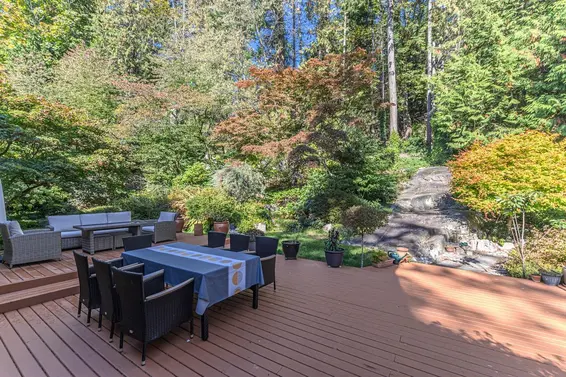 4707 Meadfeild Road, West Vancouver For Sale - image 34