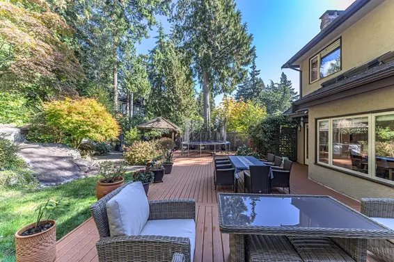 4707 Meadfeild Road, West Vancouver For Sale - image 37