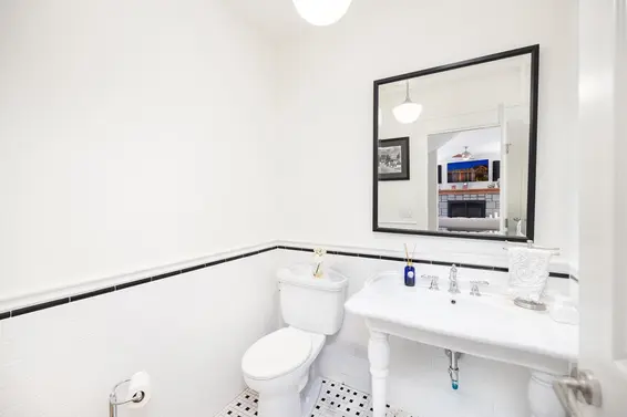 1232 Harris Avenue, North Vancouver For Sale - image 18