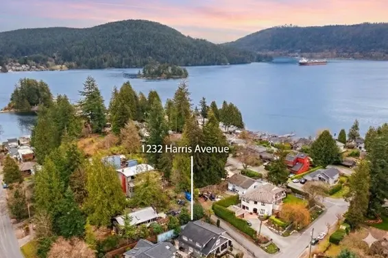 1232 Harris Avenue, North Vancouver For Sale - image 2