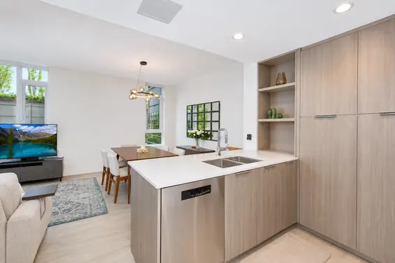501 1401 Hunter Street, North Vancouver For Sale - image 11