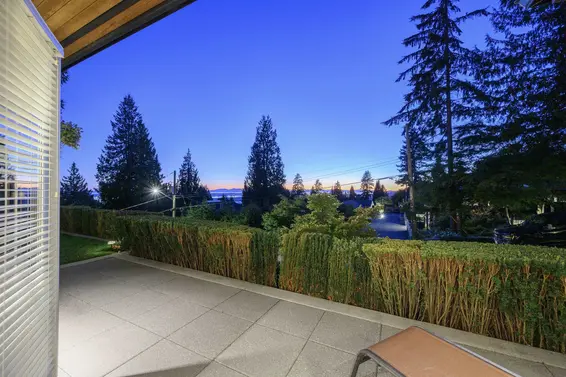 4120 St. Marys Avenue, North Vancouver For Sale - image 10