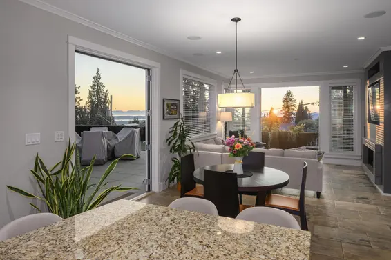 4120 St. Marys Avenue, North Vancouver For Sale - image 12