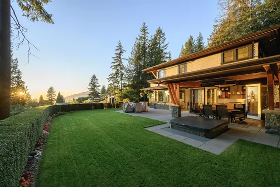 4120 St. Marys Avenue, North Vancouver For Sale - image 3