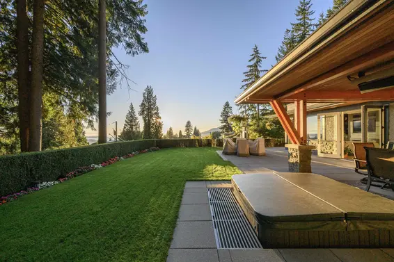 4120 St. Marys Avenue, North Vancouver For Sale - image 4