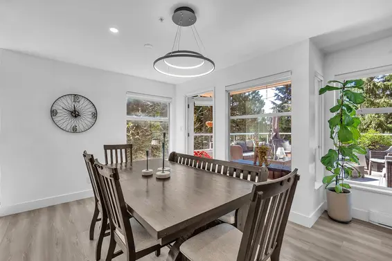 8 2425 Edgemont Boulevard, North Vancouver For Sale - image 18